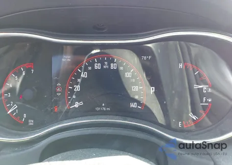 2015 Dodge Durango Sxt z USA, uszkodzony, nr VIN 1C4RDJAG5FC750739